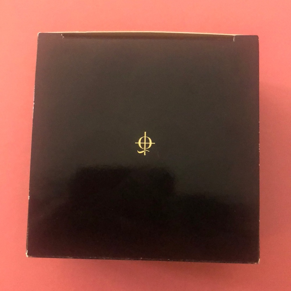 Illamasqua